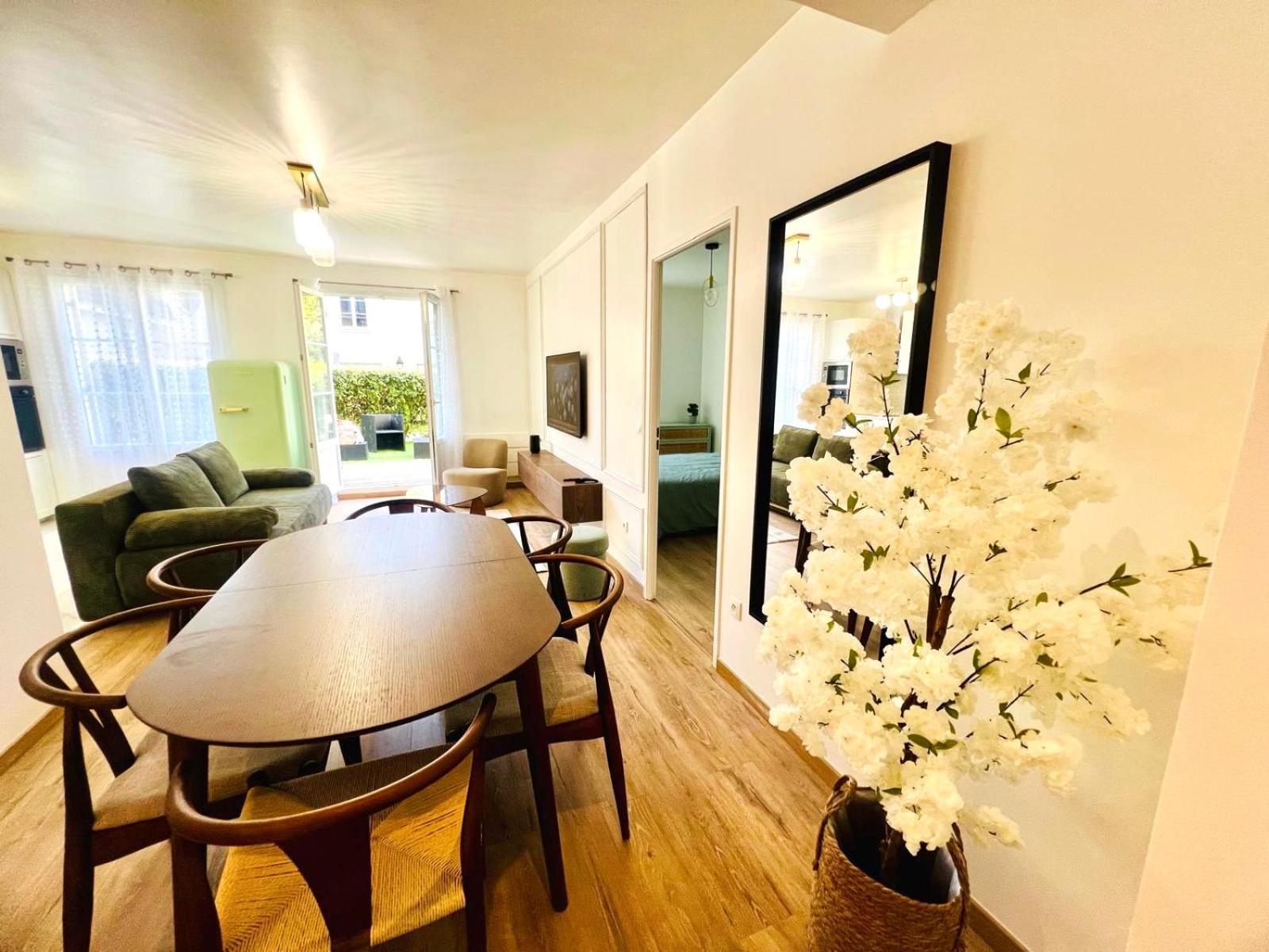 Serenity Place Serris Ngoại thất bức ảnh