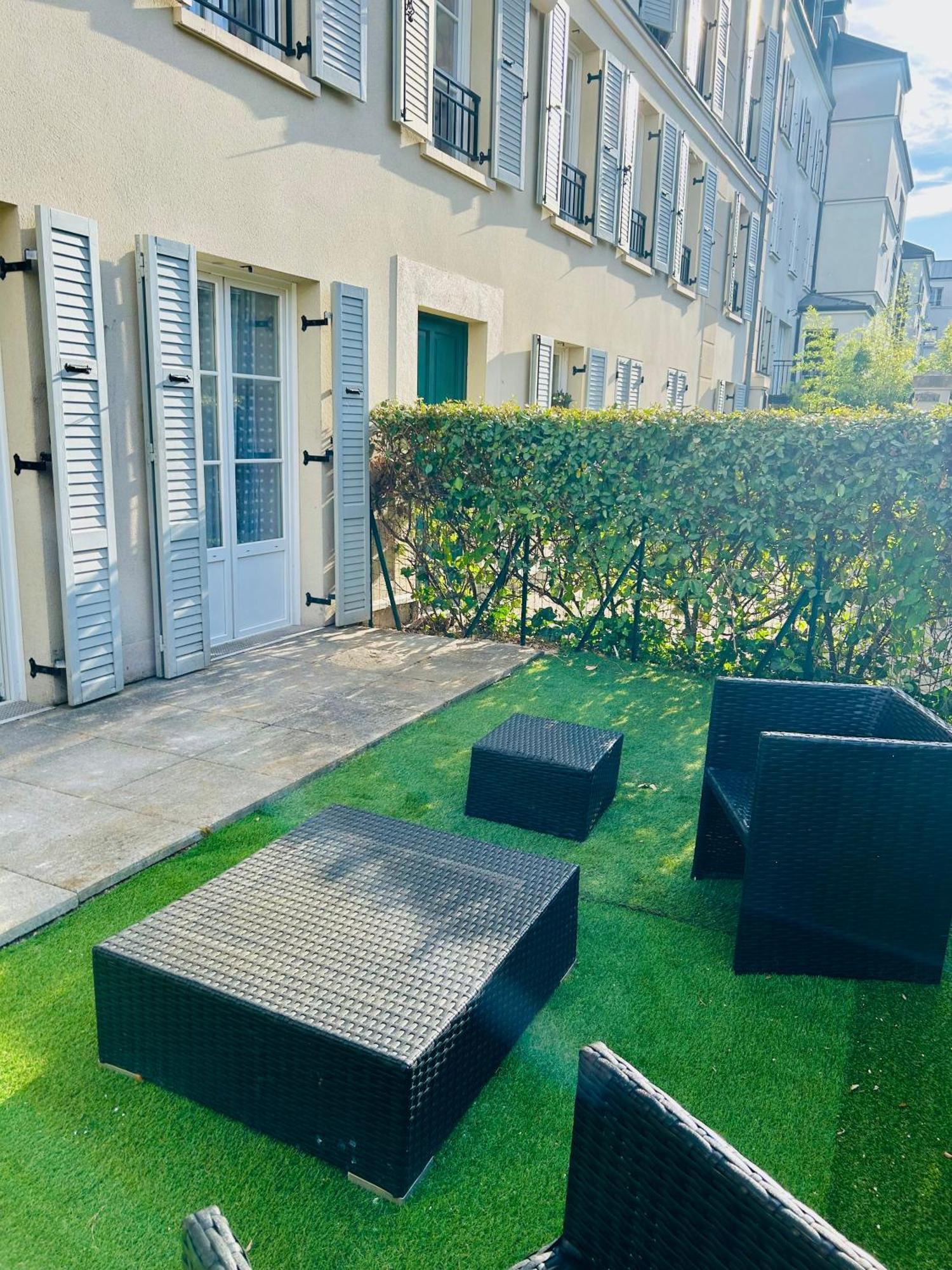 Serenity Place Serris Ngoại thất bức ảnh
